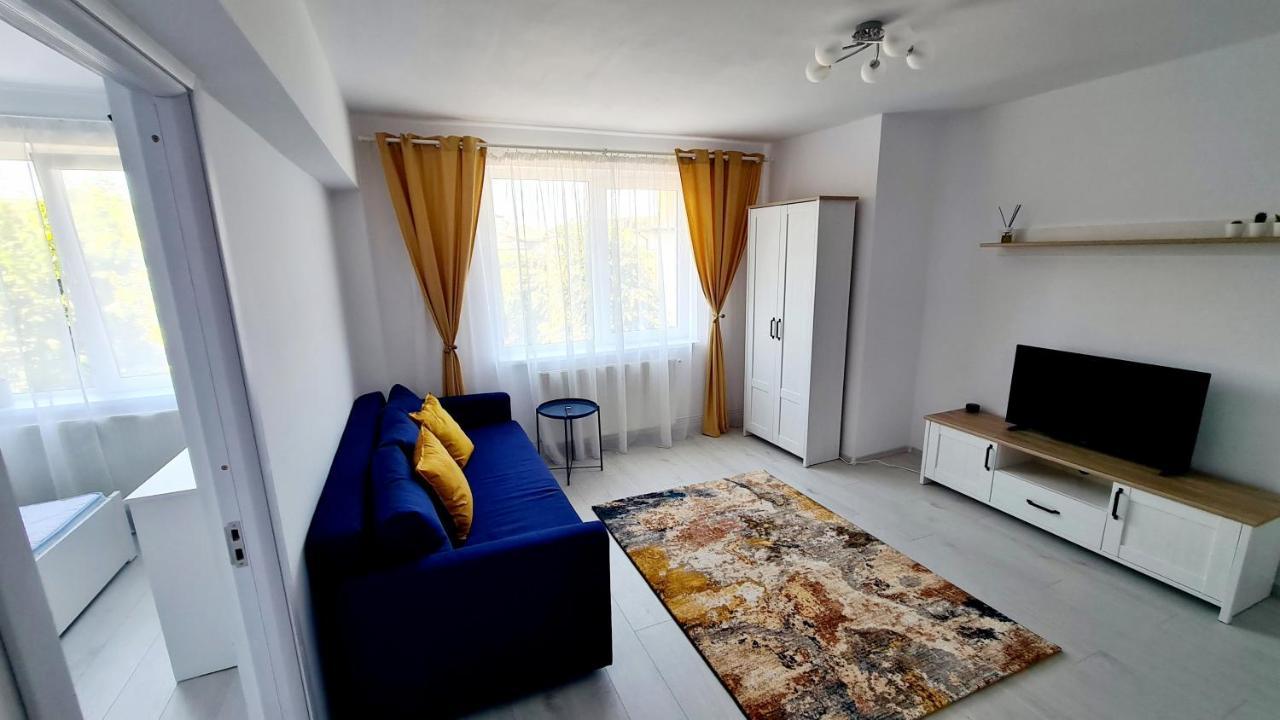 Belle Apartments - Central Πιτέστι Εξωτερικό φωτογραφία
