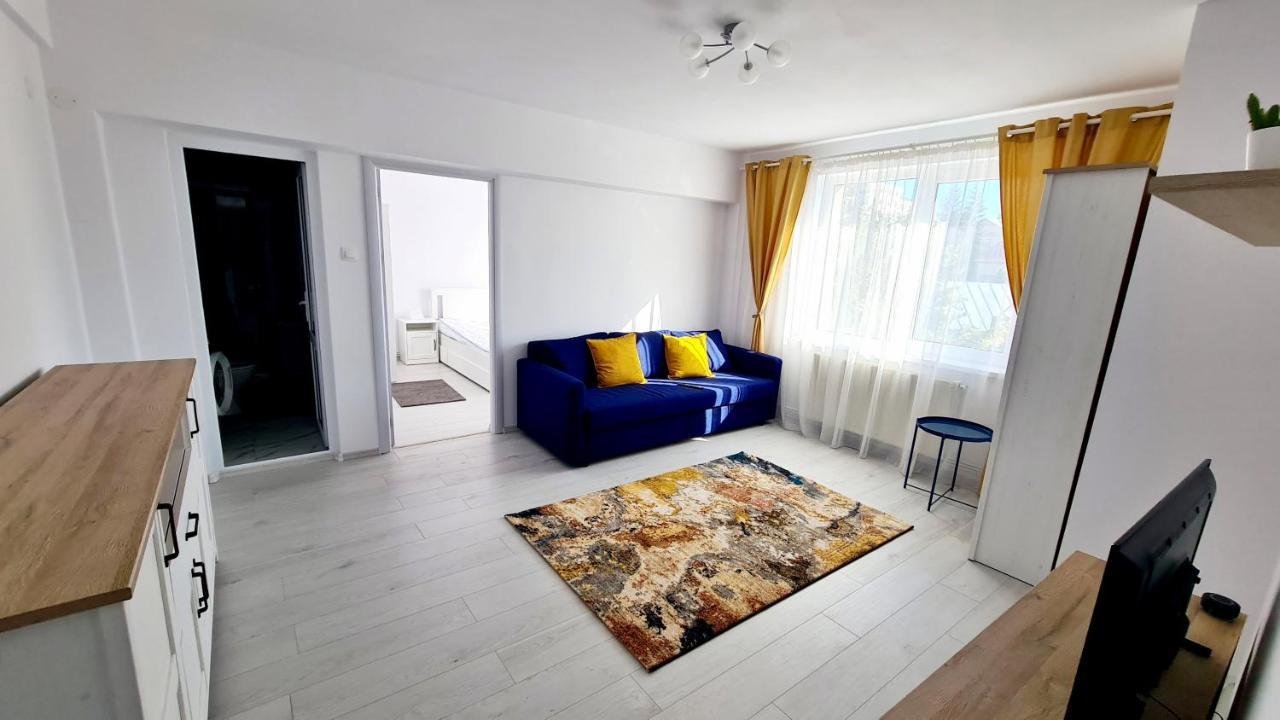 Belle Apartments - Central Πιτέστι Εξωτερικό φωτογραφία